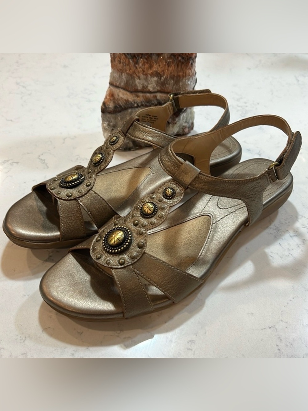 Naturalizer Comfort Leather Carlita Bronze Velcro Sandals Size 11